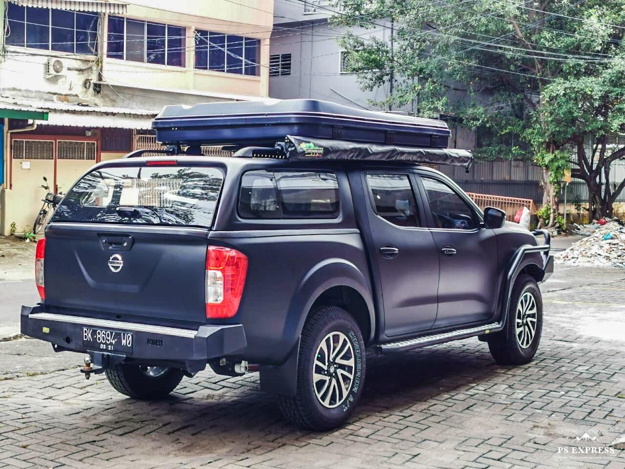 NISSAN NAVARA NP300 OVERLAND SPEC WITH HEAVYDUTH AEROKLAS 