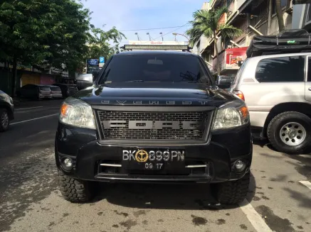 Ford Everest GRILL FORD EVEREST 2 1433226060076