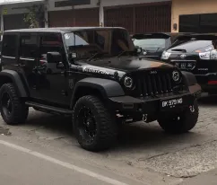 Jeep Wrangler JK/TJ OVERFENDER JEEP WRANGLER 