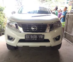 Navara Np300 GRILL NISSAN NAVARA NP300