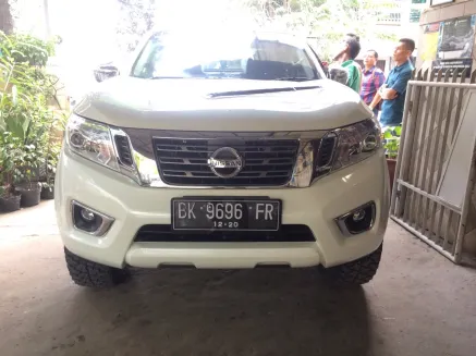 Navara Np300 GRILL NISSAN NAVARA NP300 1 1452678047146