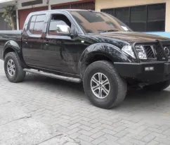 Nissan Navara TANGGA SAMPING NISSAN NAVARA