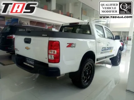 Chevrolet Colorado PENUTUP BAK DECKCOVER AEROKLAS SPEED COLORADO TAS4X4 1 19012019