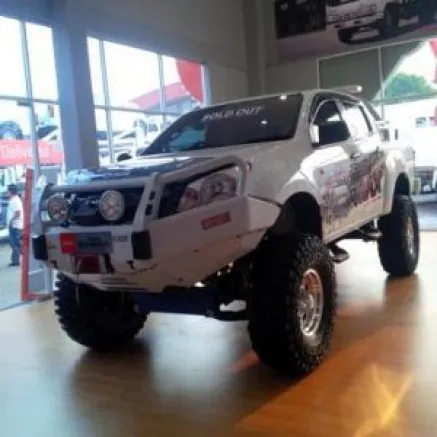 Isuzu D-max 2012+ BUMPER DEPAN ISUZU D MAX 1 2017_06_08t19_18_4207_00