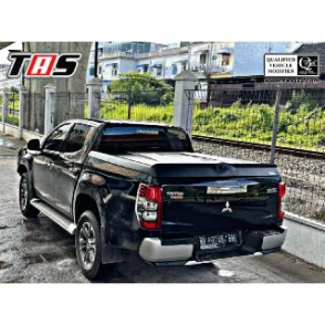 Triton MR ABS DECKCOVER EAGLE TRITON MR  1 2690cc96_4d43_4200_a2a2_cf2724cacec5