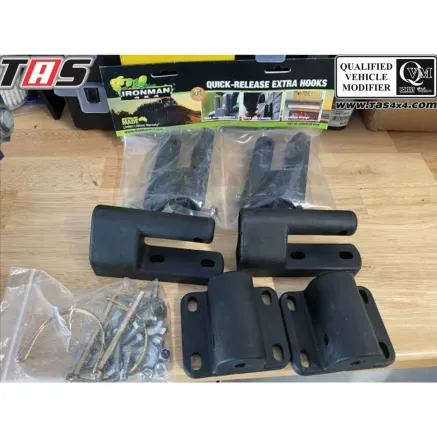 Aksesoris Offroad QUICK RELEASE AWNING KIT IRONMAN 1 294065622_142473531751256_4307447618756651716_n