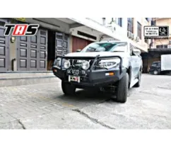 Triton MR BULLBAR TRITON MR 3LOOP FOREST