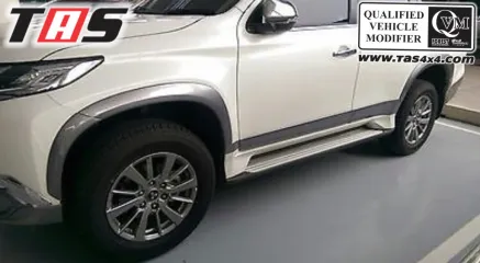 Pajero Sport All New BODY CLADDING ALL NEW PAJERO SPORT 6 bodycladdingoriginalpajerosporttas4x4_6