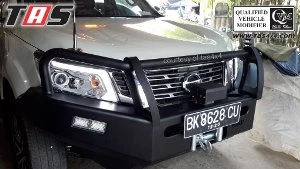 Navara Np300 BULLBAR DEPAN FOREST NISSAN NAVARA NP300 1 bullbar_depan_forest_nissan_navara_np300_tas4x4
