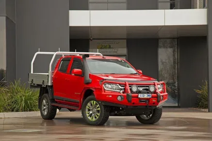 Chevrolet Colorado BULLBAR IRONMAN DEPAN CHEVROLET COLORADO TAS4X4 2 bullbar_ironman_depan_chevrolet_colorado_tas4x4_1