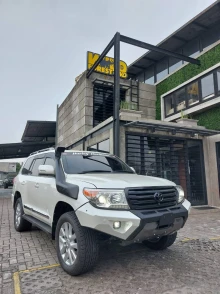Landcruiser Vx 200 BULLBAR FOREST ON TOYOTA LANDCRUISER VX200 3 bullbar_lc2