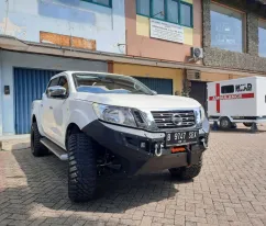 Navara Np300 BULLBAR WILD FOREST NO LOOP NISSAN NAVARA NP300 TAS4X4