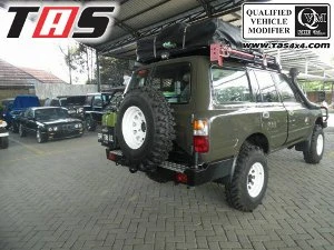 Landcruiser Vx 80 BUMPER BELAKANG FOREST dgn GANTUNGAN JERRYCAN&BANSERAP . LANDCRUISER VX80  4 bumper_belakang_forest_dgn_gantungan_jerrycan_banserap_land