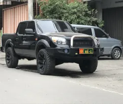 Ford Ranger 2007+ BUMPER DEPAN FORD RANGER SAHARA FOREST