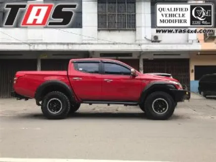 Strada Triton 2007+ BUMPER DEPAN FOREST MITSUBISHI STRADA TRITON 3 bumper_depan_forest_mitsubishi_strada_triton_tas4x4