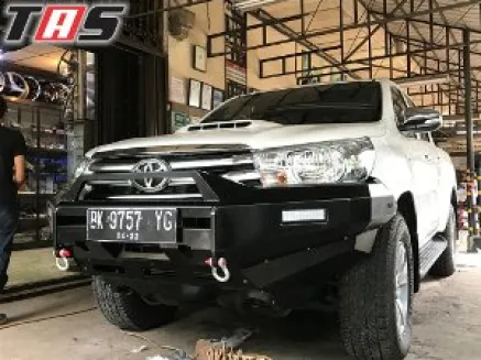 Hillux Revo 2015+ BUMPER DEPAN FOREST TOYOTA HILLUX REVO 1 bumper_depan_forest_toyota_hillux_revo_tas4x4_1