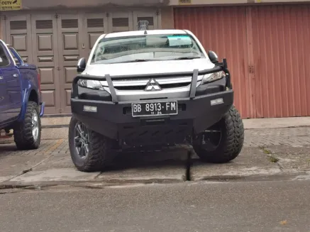 Triton 2015+ BUMPER DEPAN FOREST TRITON 2019 TAS4X4 2 bumper_depan_forest_triton_2019_tas4x4_2