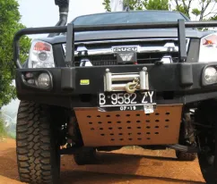 Isuzu D-max 2000+ DECK TENGAH ISUZU D MAX