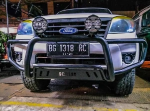 Ford Everest BUMPER DEPAN NUDGE BAR WILD FOREST FORD EVEREST TAS4X4 3 bumper_depan_nudge_bar_wild_forest_ford_everest_tas4x4