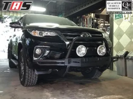 Fortuner 2015+ BUMPER DEPAN OVERLAND ROCKY STYLE TOYOTA FORTUNER 2 bumper_depan_overland_rocky_style_toyota_fortuner_tas4x4_2