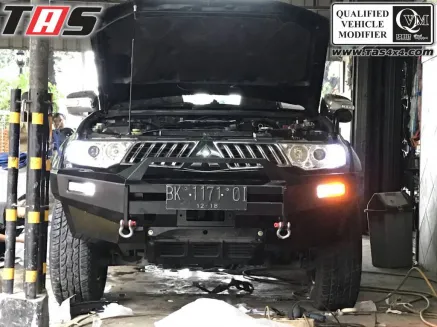 Pajero sport 2009 on BUMPER DEPAN PAJERO SPORT NO LOOP FOREST 2 bumper_depan_palang_depan_bullbar_depan_pajero_sport_no_loop_forest_2