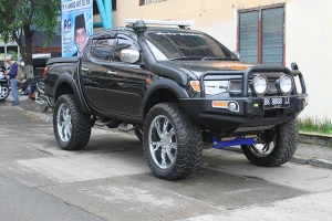 Strada Triton 2007+ BUMPER DEPAN STRADA TRITON FOREST MINING 3 bumper_depan_strada_triton_forest_mining_3