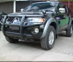 Strada Triton 2007+ BUMPER DEPAN KACA MATA STRADA TRITON