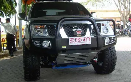 Nissan Navara BUMPER DEPAN NISSAN NAVARA MINING FOREST 5 bumper_palang_bullbar_depan_nissan_navara_mining_forest_6