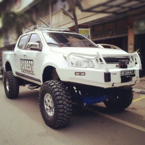 Chevrolet Colorado BUMPER DEPAN CHEVROLETE COLORADO AMERICAN STYLE 2 bumper_palang_depan_chevrolete_colorado_american_style_3