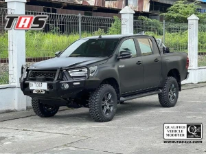 Hillux Revo 2015+ BULLBAR ironman Hilux 2022 1 cdfd9972_c943_4aea_9cd7_c37d847dc1d9
