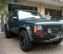 Jeep Cherokee XJ/ZI/ZG/WJ/WG OVERFENDER  JEEP CHEROKE