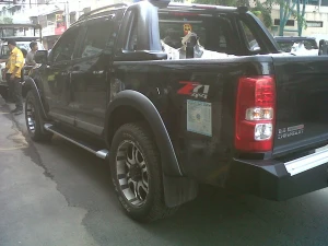 Chevrolet Colorado OVERFENDER CHEVROLET COLORADO 1 chevrolet_colorado_model_papan_baru