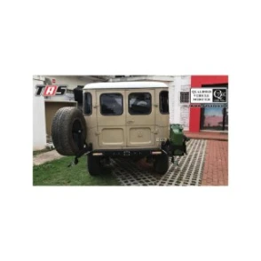 Landcruiser 79 BUMPER BELAKANG DAN GANTUNGAN BAN SERAP TOYOTA HARDTOP BJ40 3 d094df4d_2f25_4c9a_a659_0eefe6da9b71