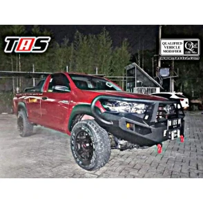 Hillux Revo 2015+ BULLBAR 3LOOP TOYOTA HILUX 2022 1 d2d3fe1c_9887_40fd_ada0_31054d949689