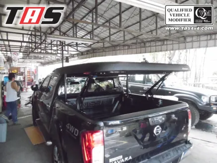Navara Np300 PENUTUP BAK TONNEAUCOVER AVIATOR NISSAN NAVARA NP300 AEROKLAS TANPA BOR 4 deckcover_aviator_aeroklas_nissan_navara_np300_2