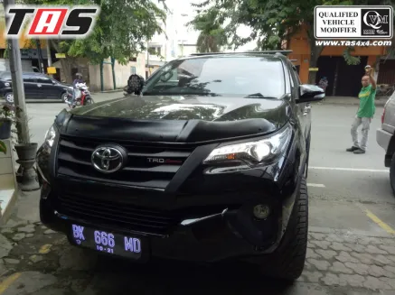 Fortuner 2015+ DEFLECTA ALL NEW FORTUNER 3 defelcta_all_new_pajero_fortuner