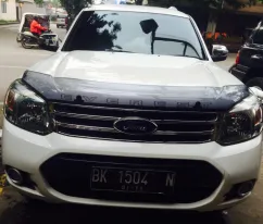 Ford Everest DEFLECTA FORD EVEREST