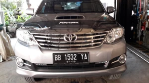 Fortuner 2011+ DEFLECTA TOYOTA FORTUNER 1 deflecta_toyota_fortuner