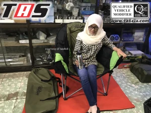 Aksesoris Offroad IRONMAN DELUXE LOUNGE CAMP CHAIR  2 deluxe_lounge_champ_chair_ironman_1