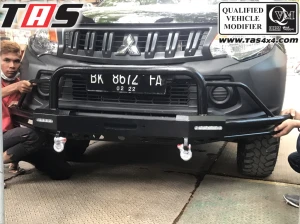 Triton 2015+ BUMPER DEPAN MITSUBITSHI TRITON  2 ezywatermark1077