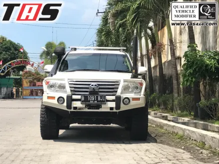 Landcruiser Vx 200 BUMPER DEPAN FOREST LANDCRUISER VX 200 5 ezywatermark170818041748848