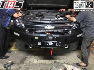 Chevrolet Colorado BULLBAR FOREST ALL NEW CHEVROLET COLORADO HIGH COUNTRY 3 ezywatermark171026025900100