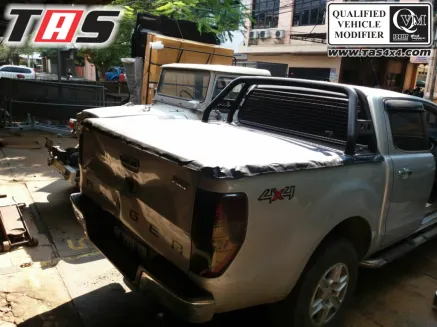 Ford Ranger 2015+ SOFT COVER SNAP AND CLIP AEROKLAS FORD 2 ezywatermark180110020152152