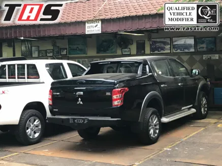 Triton 2015+ PENUTUP BELAKANG  SCZ OEM ALL NEW TRITON 1 ezywatermark18082402290383