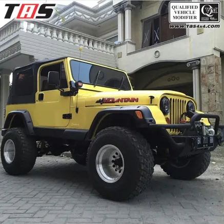 Jeep Wrangler JK/TJ OVERFENDER JEEP WRANGLER 1 ezywatermark889