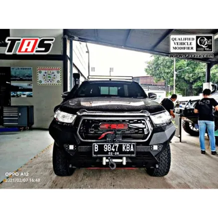 Hillux Revo 2015+ BULLBAR WILD FOREST HILLUX 2021 1 fc79dbfa_6b3a_427c_921c_9613bef6b266