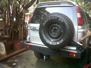Ford Everest BUMPER BELAKANG FORD EVEREST MODEL PAPAN LAMA  1 ford_everest_model_papan_lama