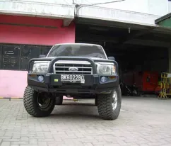 Ford Ranger 2000+ FOG LAMP FORD RANGER