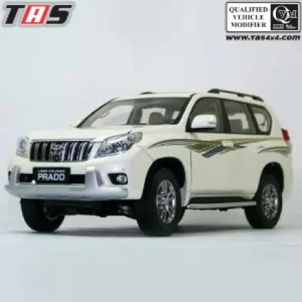 Prado GARNISH OEM TOYOTA PRADO 150 DEPAN BELAKANG 4 garnish_prado_1