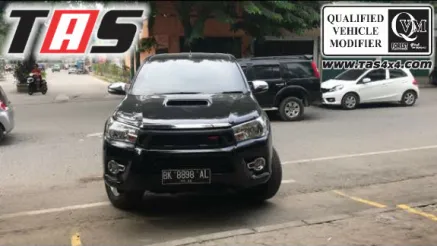 Hillux Revo 2015+ GRILL TRD TOYOTA HILLUX REVO 5 grill_trd_toyota_hillux_revo_4